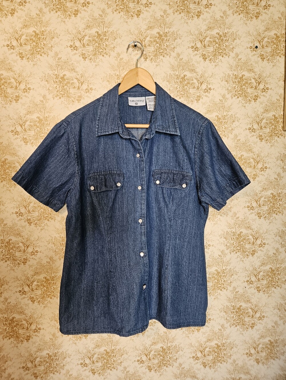 Vintage 100% Cotton Kathy Ireland Denim Western Button-up Shirt